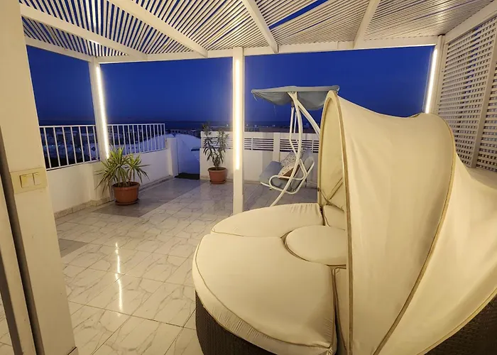 Hostel White Roof - Hurgada