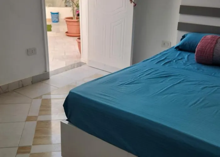 White Roof - Hostel