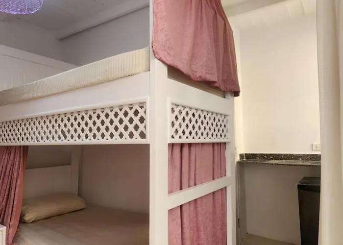 Hostel White Roof - Hurgada